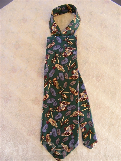 29127 SLIPS 1,40 cm lång, 10 cm bred.   Nye brede slips new wide ties 